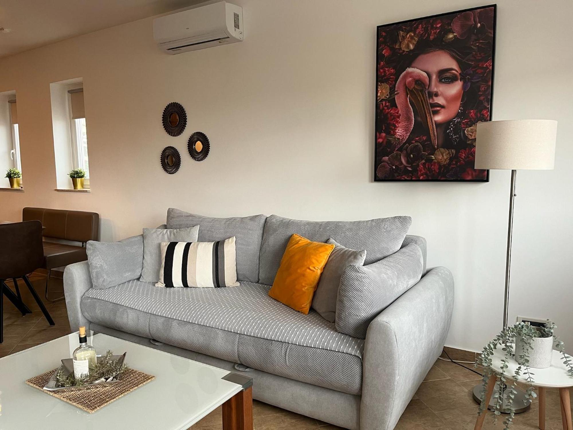 Relax & Lounge Apartments Premantura Exterior photo